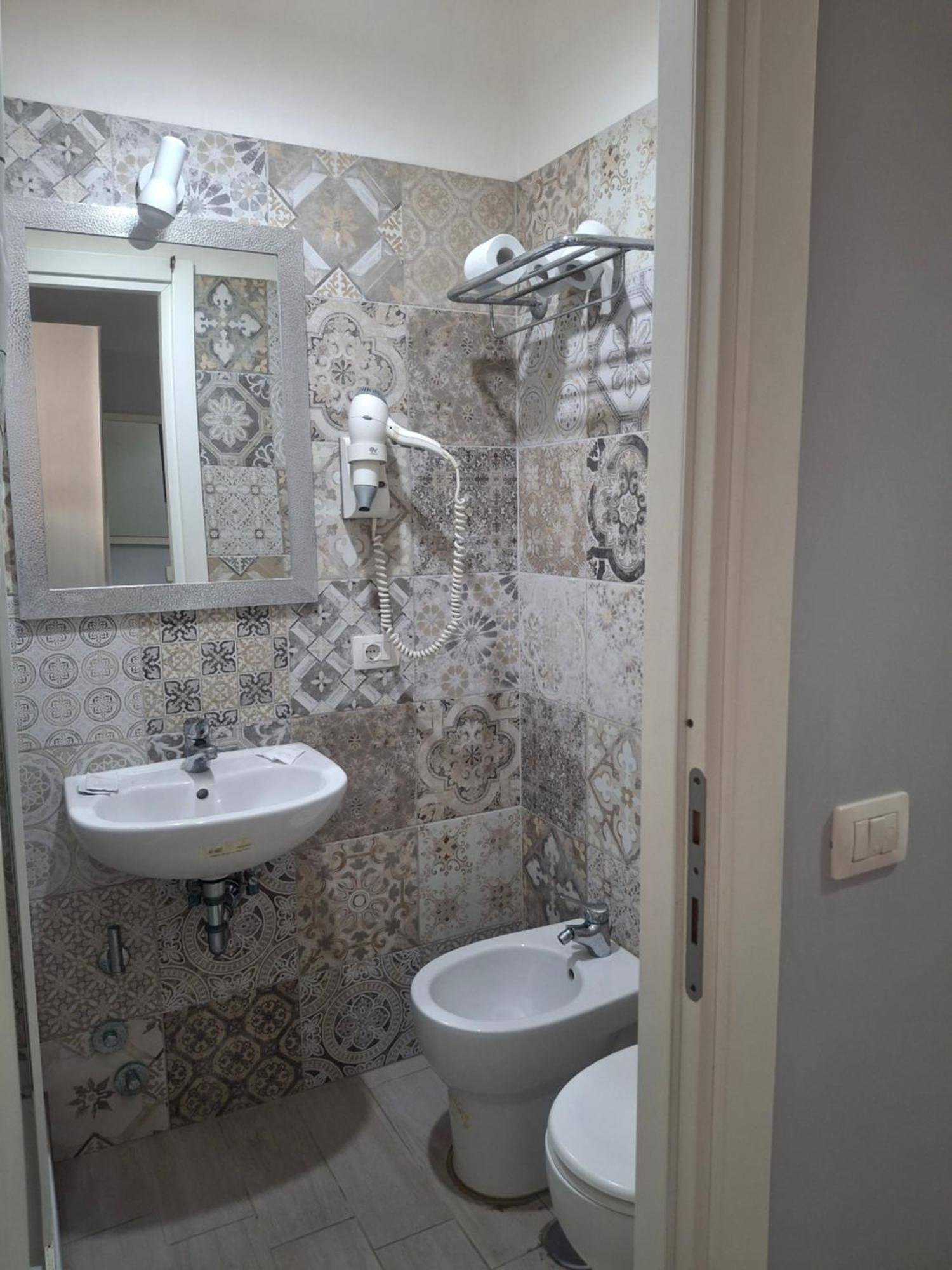 Guest house Katy *